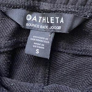Athleta Bounce Back Jogger